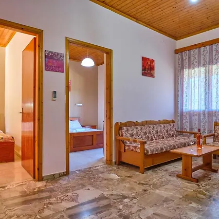 Theodora Agios Stefanos Corfu * Agios Stefanos Avliotes (Corfu)