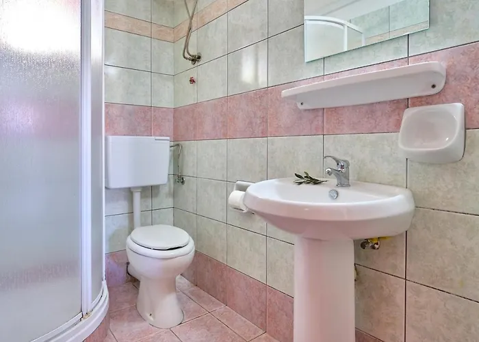 Theodora Agios Stefanos Corfu *